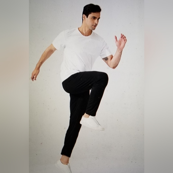 NWT WILLIT MENS STRETCH LIGHTWEIGHT JOGGERS WORKOUT ZIPPER POCKET PANTS - Picture 5 of 9